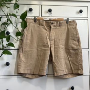 9” inseam J Crew gramercy flex khaki short size 36.